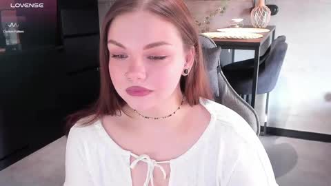 Snapshot of little_bambii_ chatting on February 2025 09:10:01 AM Eva online show from February 2025 09:10:01 AM