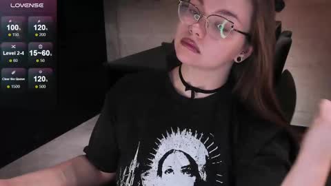 Snapshot of little_bambii_ chatting on February 2025 11:22:01 AM Eva online show from February 2025 11:22:01 AM