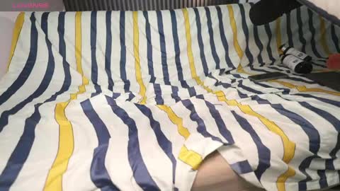 Snapshot of little_bear00 chatting on May 2026 11:46:02 PM Little bear - give my room a like thanks. online show from May 2026 11:46:02 PM