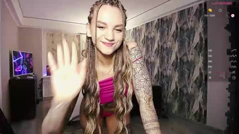 Snapshot of little_birdy chatting on March 2025 04:25:01 PM Birdy online show from March 2025 04:25:01 PM