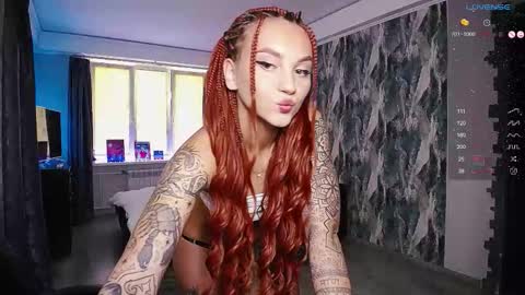 Snapshot of little_birdy chatting on September 2025 11:43:02 AM Birdy online show from September 2025 11:43:02 AM