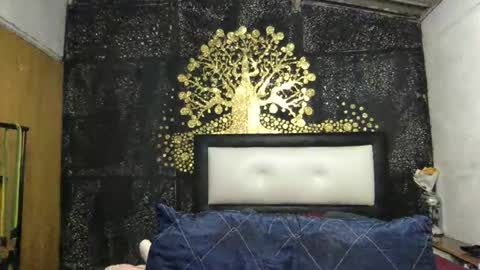 Diablita online show from April 2026 01:12:02 AM