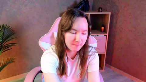 Snapshot of little_doll_meow chatting on April 2026 02:10:01 AM Alexandra online show from April 2026 02:10:01 AM