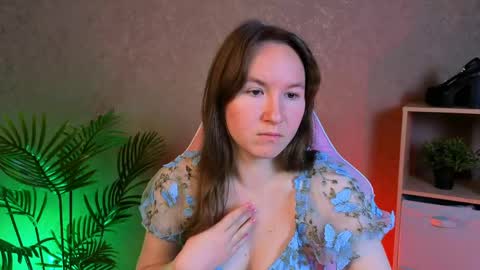 Snapshot of little_doll_meow chatting on May 2026 01:58:01 AM Alexandra online show from May 2026 01:58:01 AM