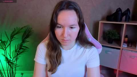 Snapshot of little_doll_meow chatting on May 2026 01:36:01 AM Alexandra online show from May 2026 01:36:01 AM