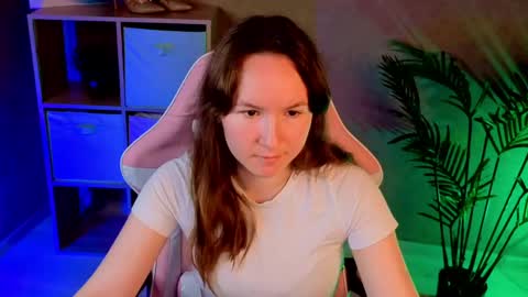 Snapshot of little_doll_meow chatting on June 2026 01:40:01 AM Alexandra online show from June 2026 01:40:01 AM