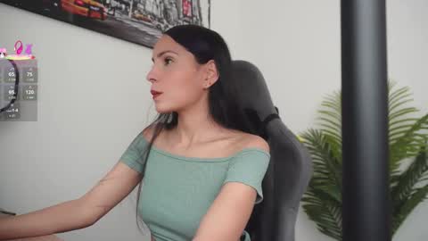 Help me reach 100 likes online show from March 2026 07:09:01 PM