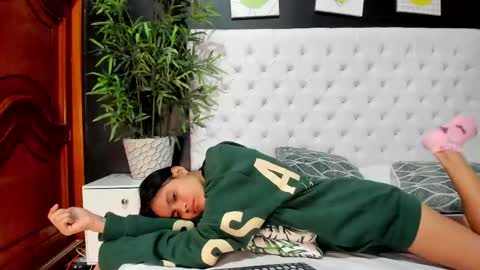 little_jheimy online show from February 2025 03:50:02 PM