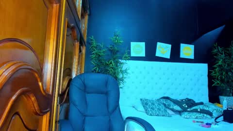 little_jheimy online show from March 2025 07:14:01 PM