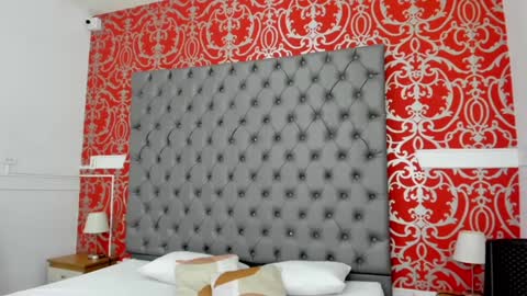 little_lilith_apple online show from January 2025 03:01:01 AM