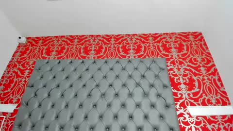 little_lilith_apple online show from February 2025 01:08:01 AM