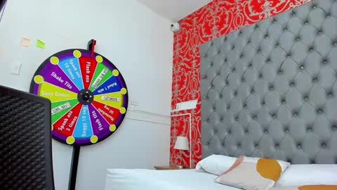 little_lilith_apple online show from February 2025 10:03:02 PM