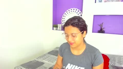 little_lilith_apple online show from September 2025 05:58:01 PM