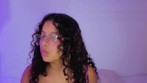 little_lilith_apple online show from October 2025 07:11:02 PM