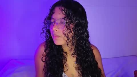 little_lilith_apple online show from October 2025 07:35:02 PM