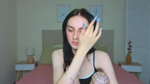 little_mollee online show from September 2025 09:18:01 PM