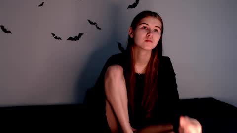 Alice.. online show from October 2025 11:44:02 AM