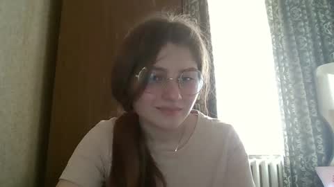little_shygirl_ online show from March 2025 01:39:01 PM