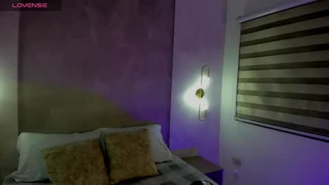 S U M I online show from April 2026 02:15:02 AM