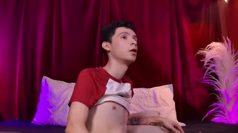 Juan Ferrer online show from March 2026 02:39:02 AM