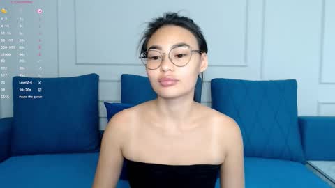 Kwan online show from October 2025 09:51:01 AM