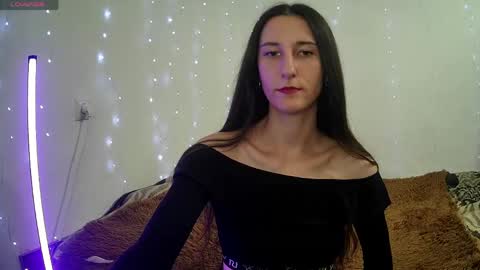 Snapshot of littleahwitch chatting on June 2026 09:09:02 AM LittleAhWitch online show from June 2026 09:09:02 AM