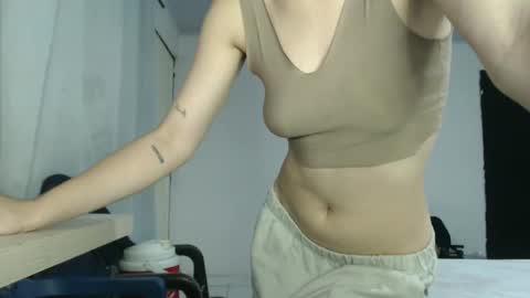 Snapshot of littlecheerry69 chatting on April 2026 09:19:01 PM littlecheerry69 online show from April 2026 09:19:01 PM