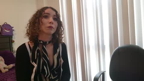 littledeathtrap online show from April 2026 06:44:02 PM