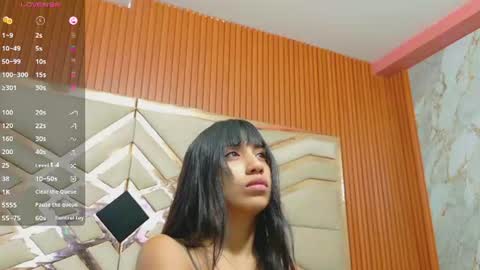 Snapshot of littlee_emilyy_ chatting on June 2026 12:44:01 PM Emily online show from June 2026 12:44:01 PM