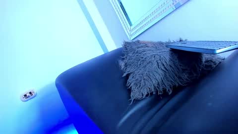 Jazil Martinez online show from December 2024 08:07:01 PM