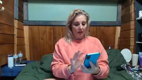 lisanixs online show from January 2026 05:27:01 PM