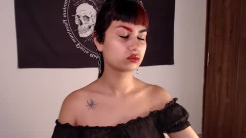 Snapshot of littleluciferrr chatting on July 2026 09:30:01 PM Lucifer online show from July 2026 09:30:01 PM