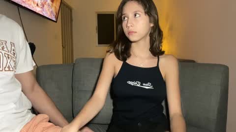 Snapshot of littlemegancouple chatting on December 2024 09:39:01 AM the mengan show online show from December 2024 09:39:01 AM