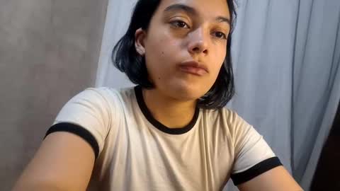 Melia online show from September 2025 04:03:01 AM