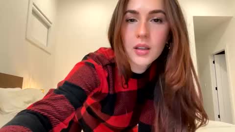 Mia online show from December 2024 01:29:02 AM