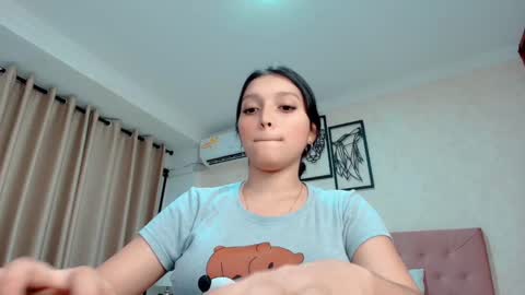 Sarahs Room online show from March 2025 09:05:02 PM