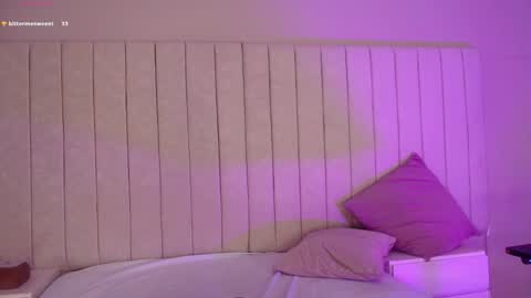 Snapshot of littleoliviia_ chatting on October 2025 02:38:02 PM im olivia IG littleolivia01 online show from October 2025 02:38:02 PM