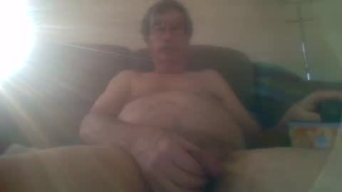 littlepetey17 online show from November 2025 04:09:01 PM