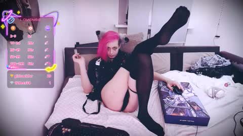 Felix online show from December 2025 10:17:02 PM