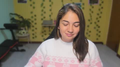 Mia  Wednesday to Sunday 730 am to 1030 am Colombian Hour D online show from April 2026 04:32:01 AM