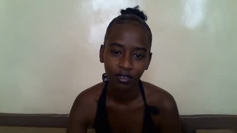 littlesandie online show from December 2024 06:46:02 AM