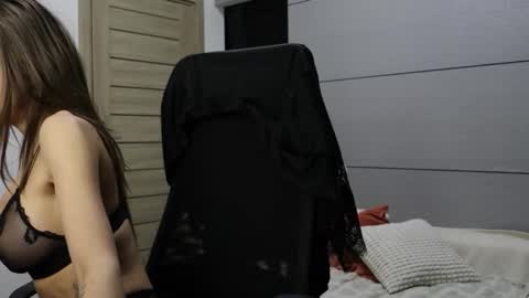 littlestellaspark online show from February 2026 03:41:02 PM