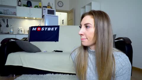 Little Tifany online show from January 2025 10:04:02 AM