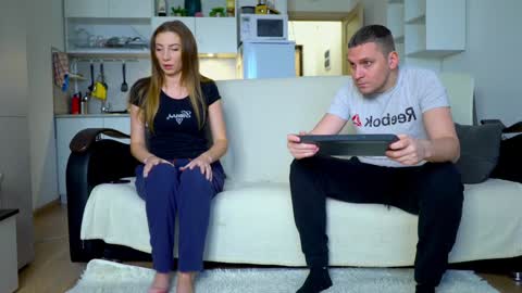 Little Tifany online show from January 2026 11:26:02 AM