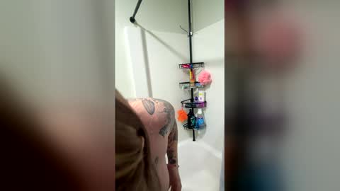 Nina online show from March 2026 05:01:02 AM