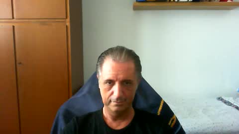 liuk53 online show from June 2026 11:32:01 AM