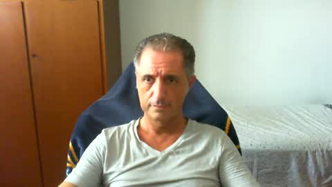liuk53 online show from June 2026 12:38:02 PM