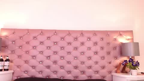 Snapshot of liv20_ chatting on October 2025 04:31:02 AM Nicky online show from October 2025 04:31:02 AM