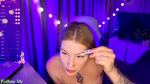 Snapshot of liv_fay chatting on February 2025 03:03:01 PM Liv 3 online show from February 2025 03:03:01 PM