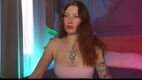 Snapshot of liv_fay chatting on September 2025 02:49:02 PM Liv 3 online show from September 2025 02:49:02 PM